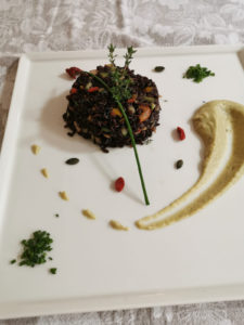 Ricette in casa - Riso Venere integrale con ragù di verdure e coulis di melanzane